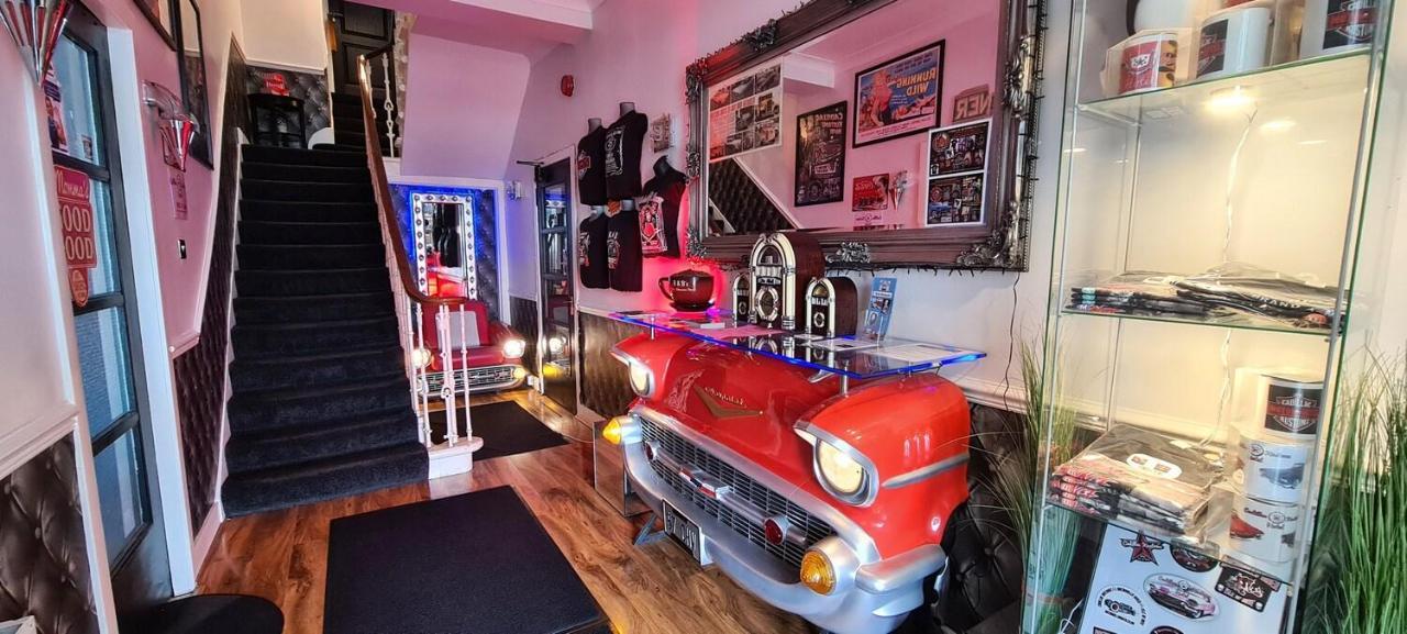 Cadillac Kustomz Hotel - Breakfast Available Rothesay Exterior foto